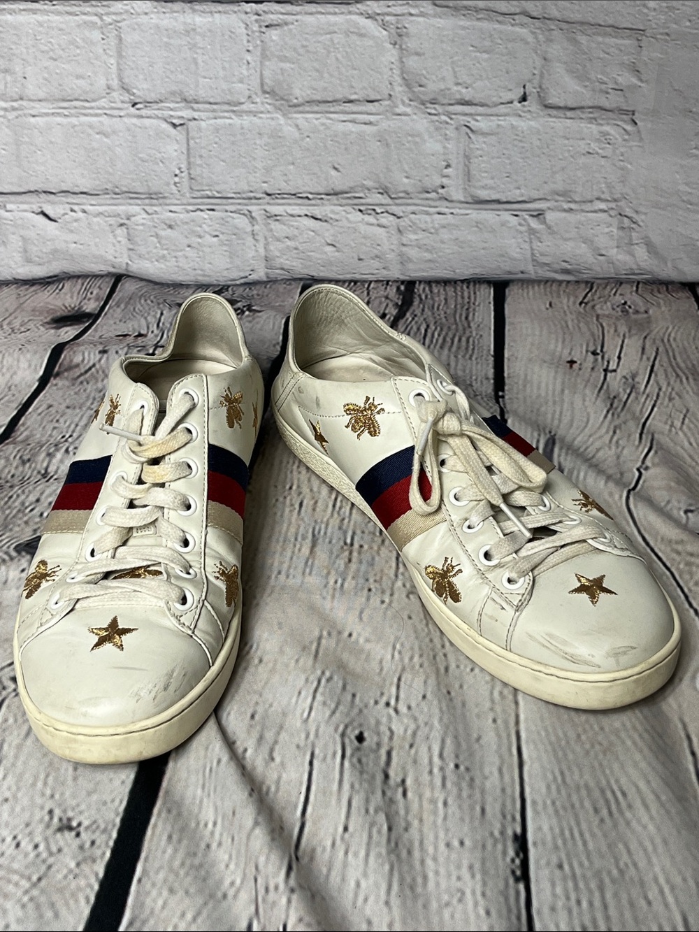 Gucci White Leather Sneakers with Red & Blue Web and Gold Bee Embroidery